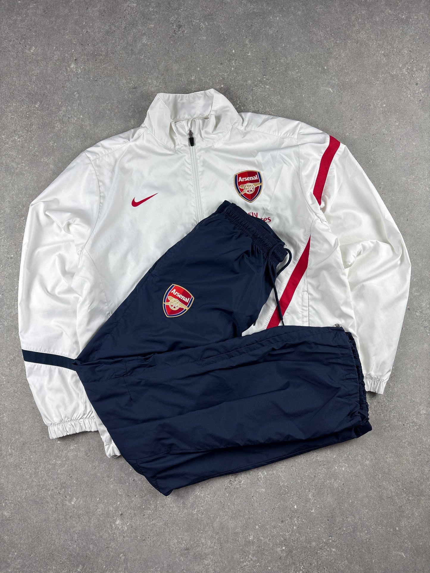Arsenal Tracksuit (L)